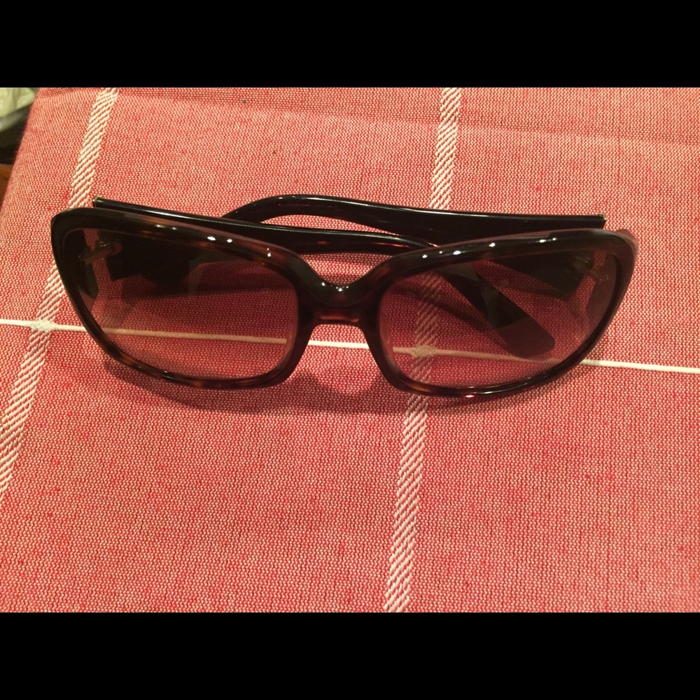Fendi sunglasses